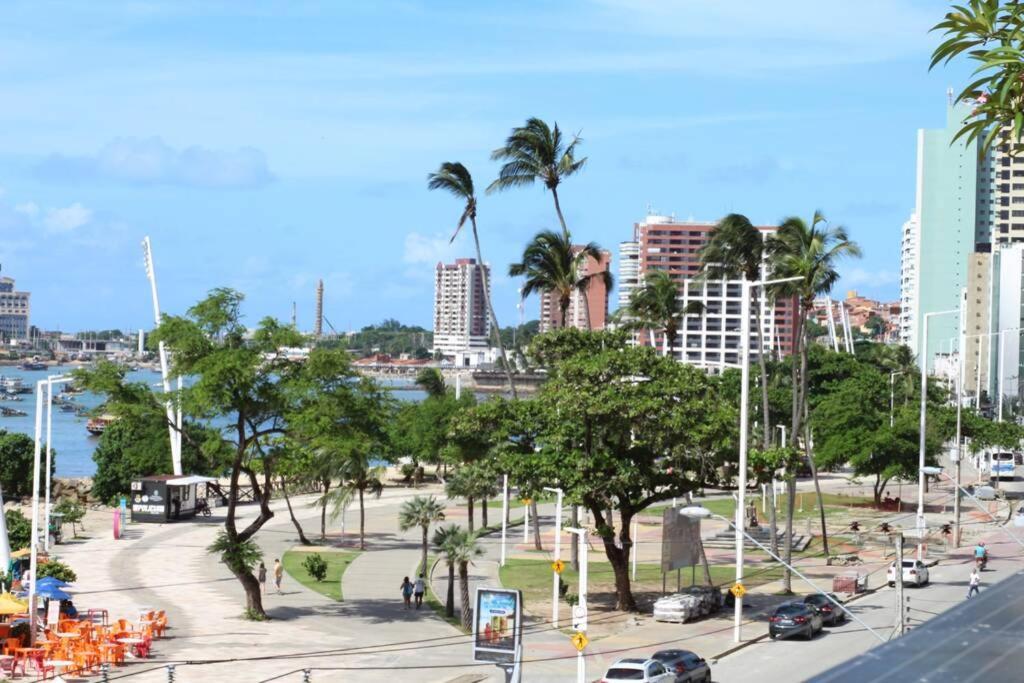 13 Flat Beira Mar Com Energia, Vaga, 3 Camas, Wi-Fi E Ar Apartment Fortaleza  Ngoại thất bức ảnh
